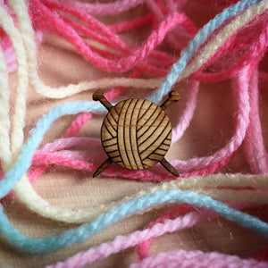 Yarn Ball Pin